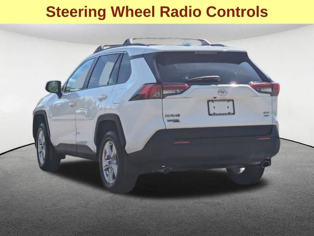 2021 Toyota RAV4 XLE 7