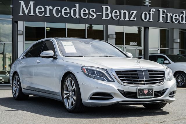 Iridium Silver Metallic 2015 Mercedes-Benz S-Class S 550 4MATIC Sedan All-Wheel Drive 7-Speed Automatic