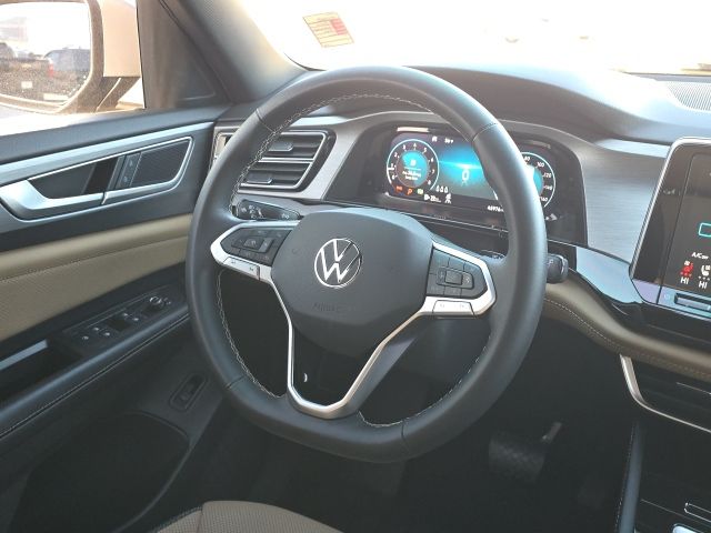 2024 Volkswagen Atlas Cross Sport 2.0T SE w/Technology:45688B