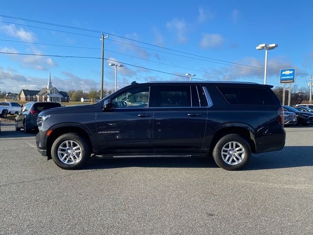 2023 Chevrolet Suburban LT 2