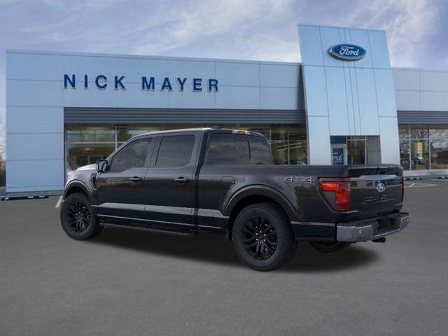 View vehicle photo 4