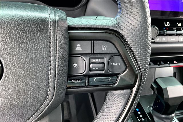 2025 Toyota Tundra Platinum - Photo 10