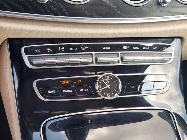 2017 Iridium Silver Metallic Mercedes-Benz E-Class E 300 RWD Sedan