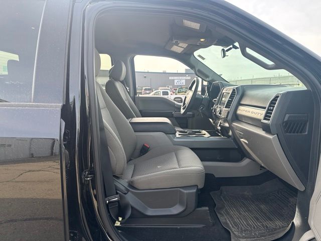 2022 Black Metallic Ford Super Duty F-250 SRW XLT 4X4 Truck
