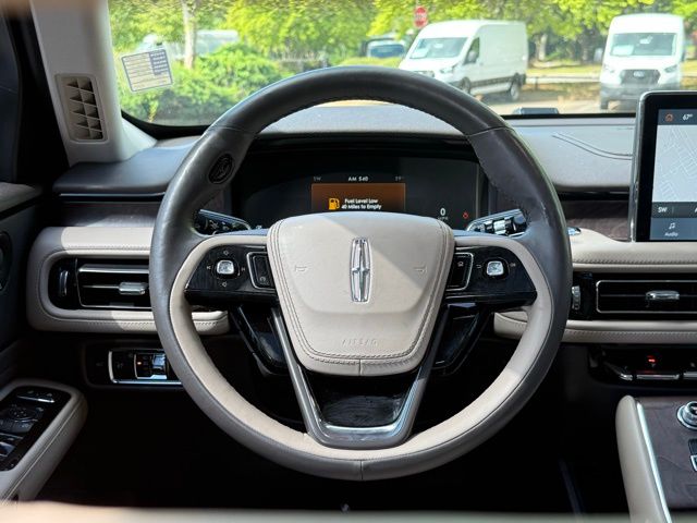 2022 Lincoln Aviator Reserve photo