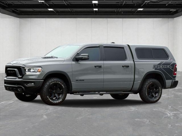 Gray Clearcoat 2023 RAM 1500 Pickup Truck Four-Wheel Drive 8-Speed Automatic