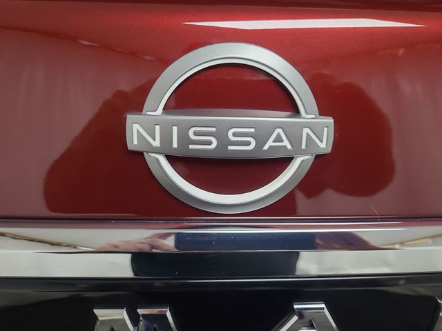 2024 – Nissan – Armada