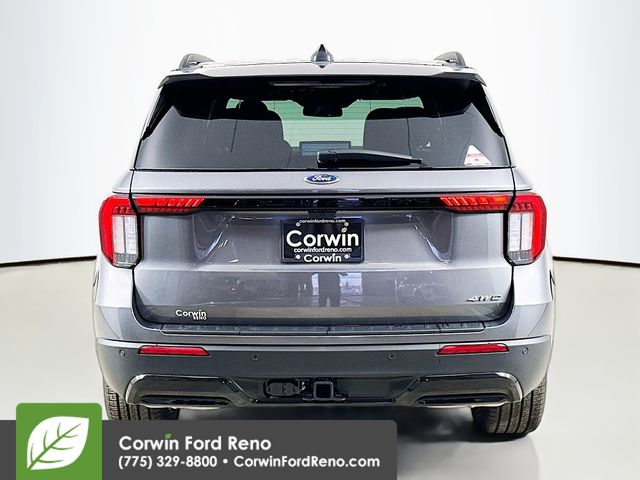 View vehicle photo 6