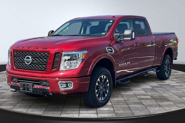 Nissan Titan XD PRO-4X Crew Cab 4WD