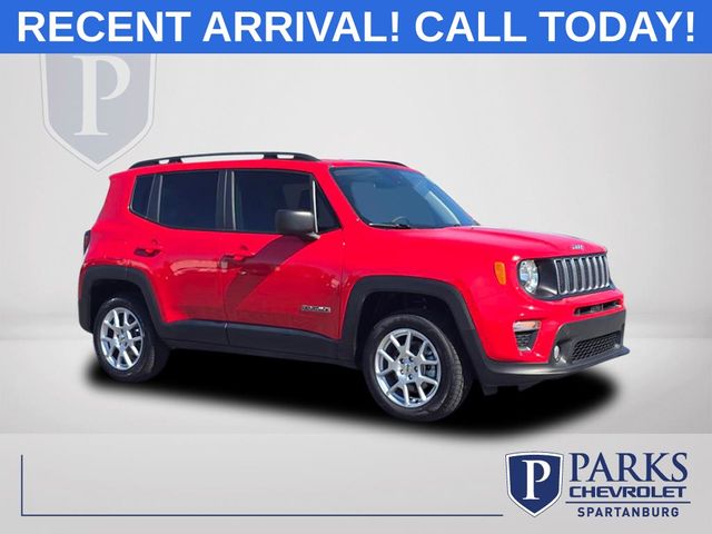 Colorado Red Clearcoat 2022 Jeep Renegade Latitude 4WD SUV / Crossover Four-Wheel Drive 9-Speed Automatic