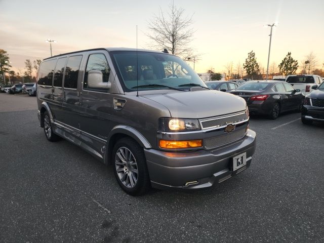 2020 Chevrolet Express Cargo Work Van's photo
