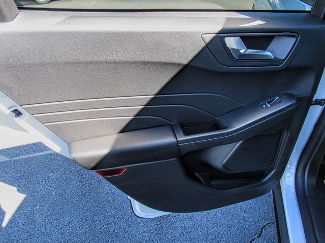 2026 Ford Escape ST-Line:167850