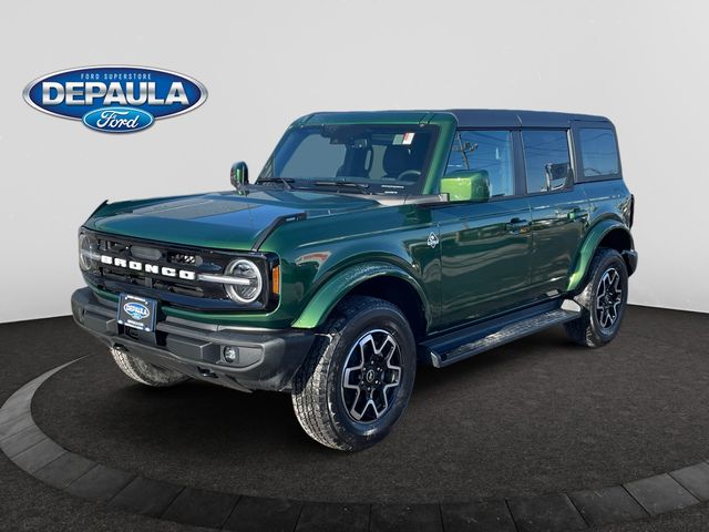 2025 Ford Bronco Outer Banks 4-Door 4WD