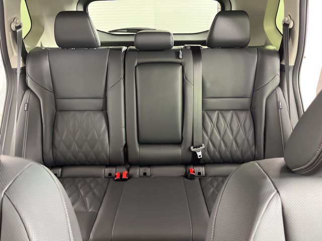 2025 Everest White Pearl Nissan Rogue Platinum FWD SUV