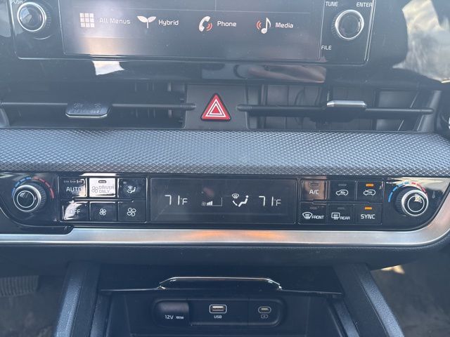 used 2024 Kia Sportage Hybrid car, priced at $25,799