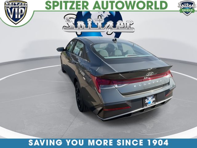 New 2026 Gray Hyundai SEL Sport image 7