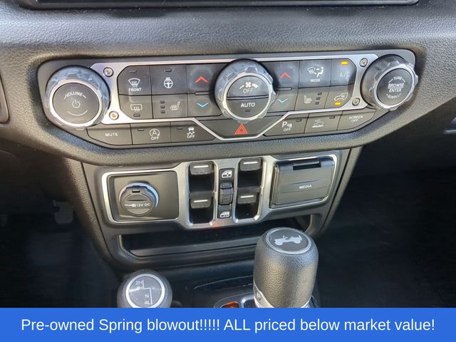 Used 2024 Silver Zynith Clearcoat Jeep Sport S image 30