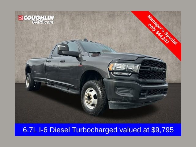 2024 RAM 3500 Tradesman Crew Cab LB DRW 4WD
