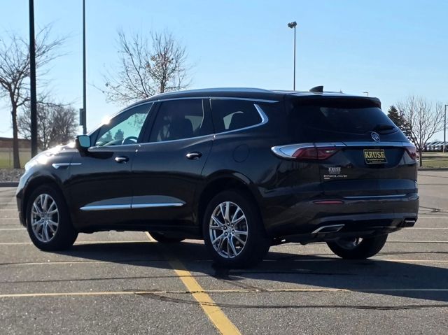 2023 Buick Enclave Premium AWD