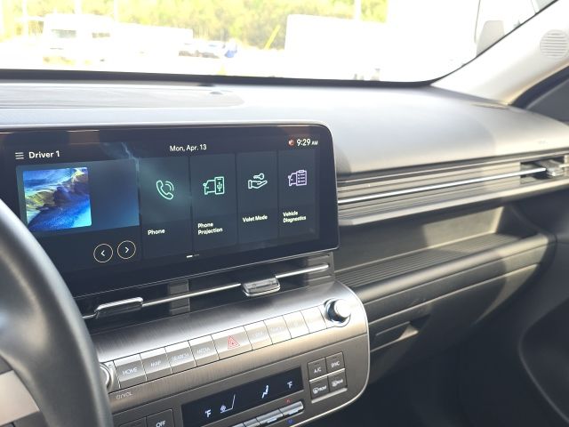 2025 Hyundai Kona SEL:B02271