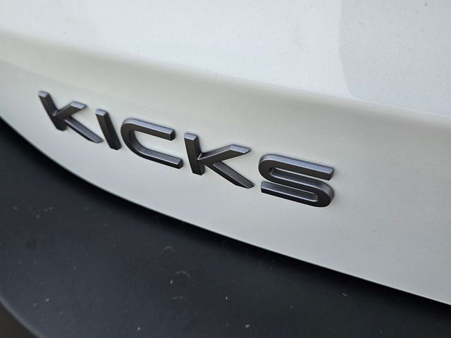 New 2026 White Nissan SV image 10