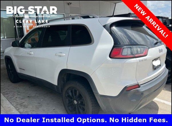 2019 Jeep Cherokee Latitude Plus White at Texan Dodge Chrysler Jeep Ram