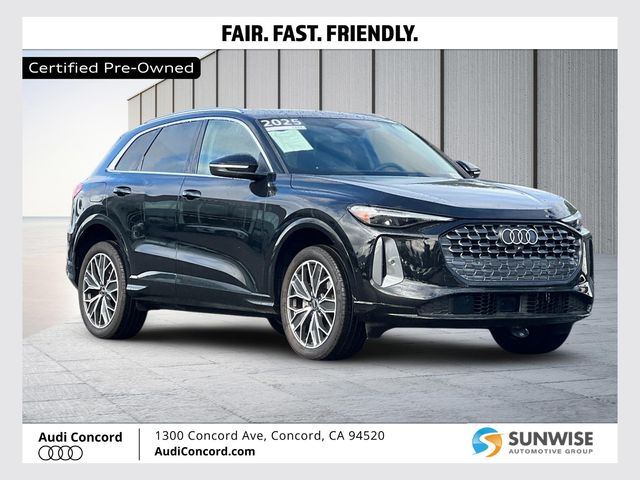 Mythos Black Metallic 2025 Audi Q5 SUV / Crossover All-Wheel Drive 7-Speed Automatic