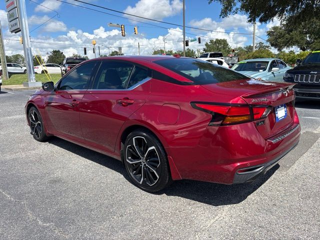 2023 Nissan Altima SR