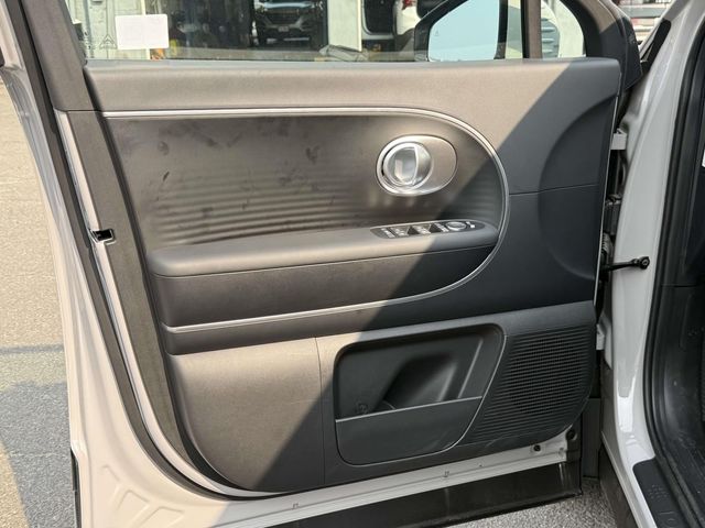 New 2026 Gray Hyundai SE image 30