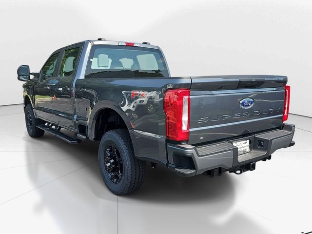 New 2026 Gray Ford XL image 5