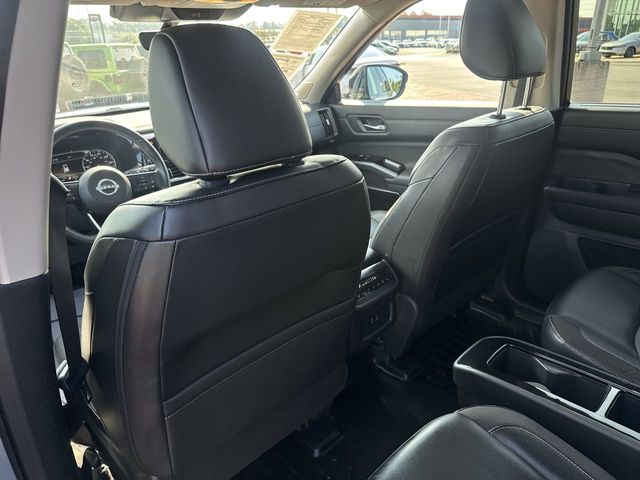 Used 2023 Nissan Pathfinder SUV
