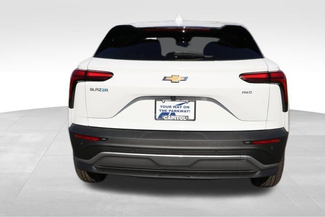 2025 Chevrolet Blazer EV LT 16