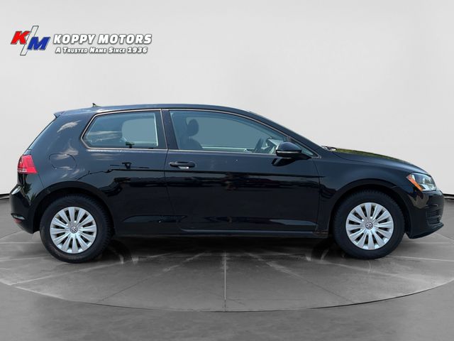 2015 Volkswagen Golf Launch Edition 2-Door - Black exterior view 6