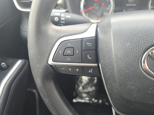 Photo of 2022 Toyota Highlander L in Dallas, GA - 24,  2022 Toyota Highlander L:B01818