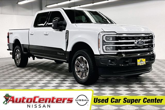 2025 Ford F-250 Super Duty King Ranch Crew Cab 4WD