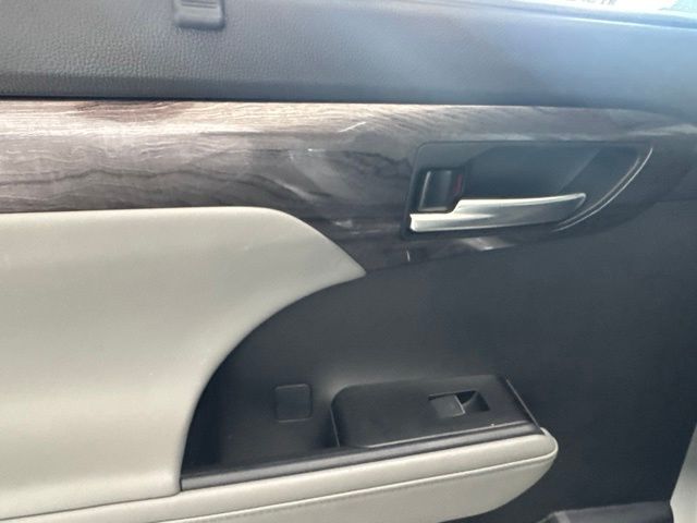 2025 Toyota Highlander Limited Silver at Don McGill Toyota