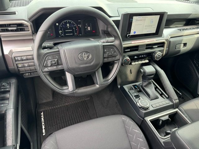 2026 Toyota Tacoma SR5 - Photo 11