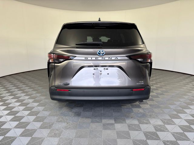 Used 2023 Toyota Sienna Van