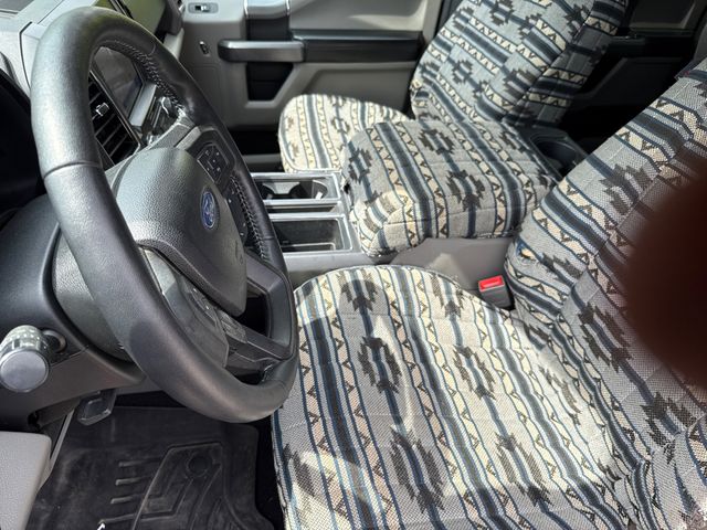 Used 2020 Blue Ford XLT image 17