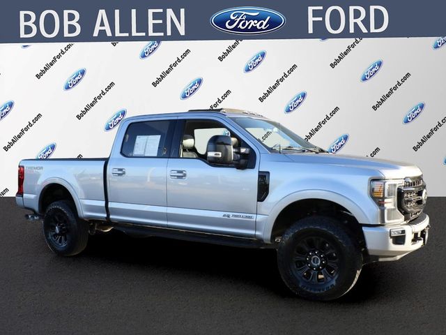 Used 2022 Ford F-250 Super Duty Lariat with VIN 1FT8W2BT4NEF81615 for sale in Kansas City