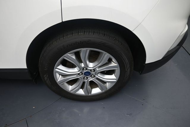 2022 Ford Edge Titanium White at Legacy Ford