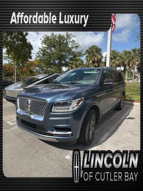 Blue Diamond Metallic 2018 Lincoln Navigator SUV / Crossover Four-Wheel Drive Automatic