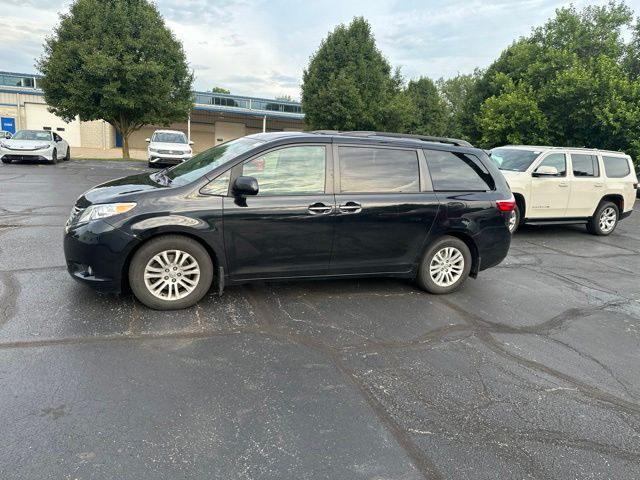 Used 2017 Toyota Sienna Van