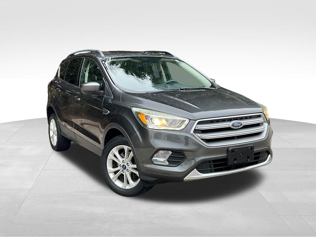 Gray (Magnetic) 2017 Ford Escape SE AWD SUV / Crossover All-Wheel Drive 6-Speed Automatic
