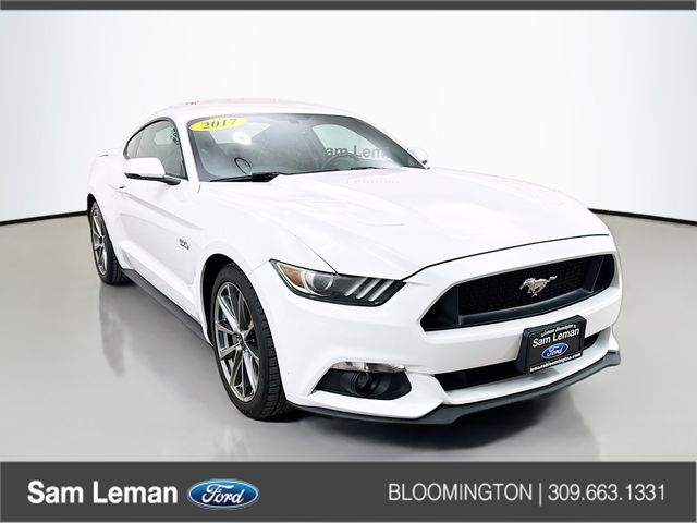2017 Ford Mustang GT Premium Coupe RWD