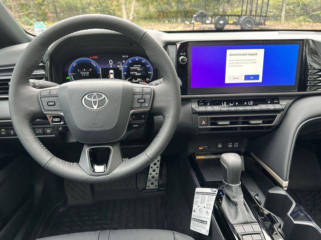 2025 Toyota Camry XSE 7