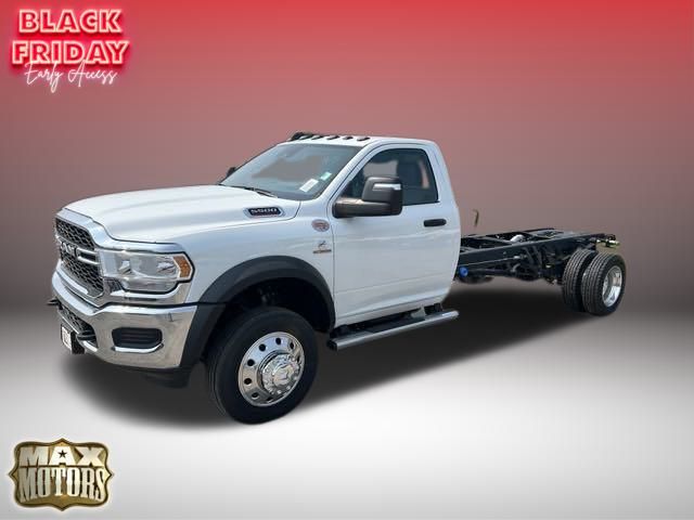 2024 Ram 5500HD Tradesman 3