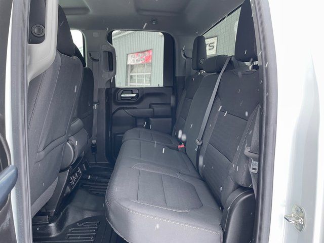 2021 Chevrolet Silverado 2500HD LT - Summit White exterior view 12