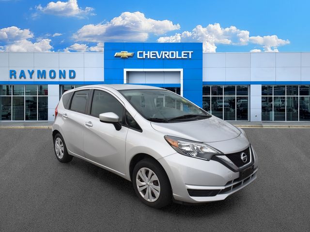 Brilliant Silver 2018 Nissan Versa Note SV FWD Hatchback Front-Wheel Drive Continuously Variable Transmission