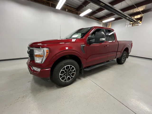 Rapid Red Metallic Tinted Clearcoat 2022 Ford F-150 Pickup Truck Four-Wheel Drive Automatic